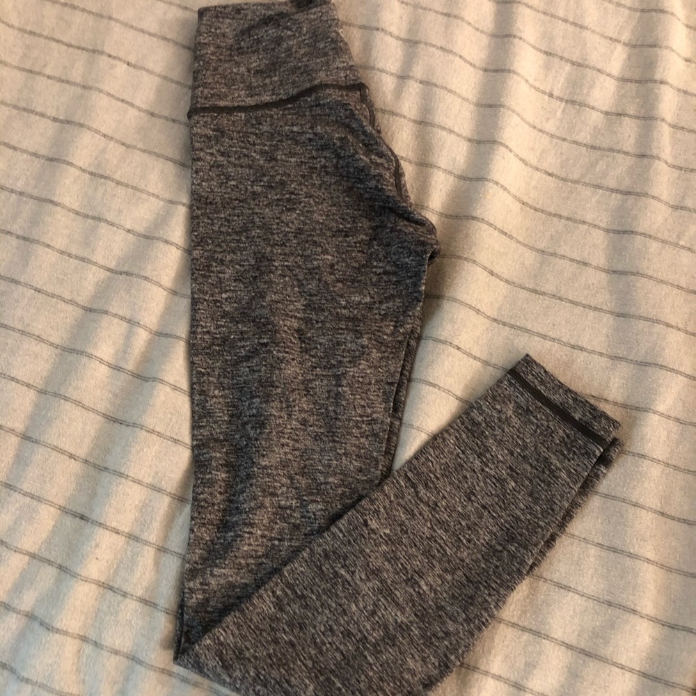 Grey Lululemon leggings
